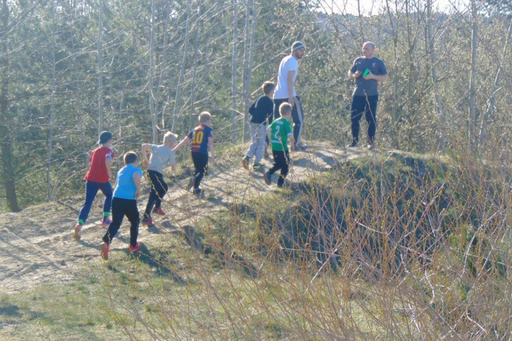 BARWICE: Marszobieg na Dzień Ziemi