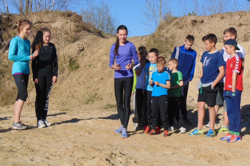 BARWICE: Marszobieg na Dzień Ziemi