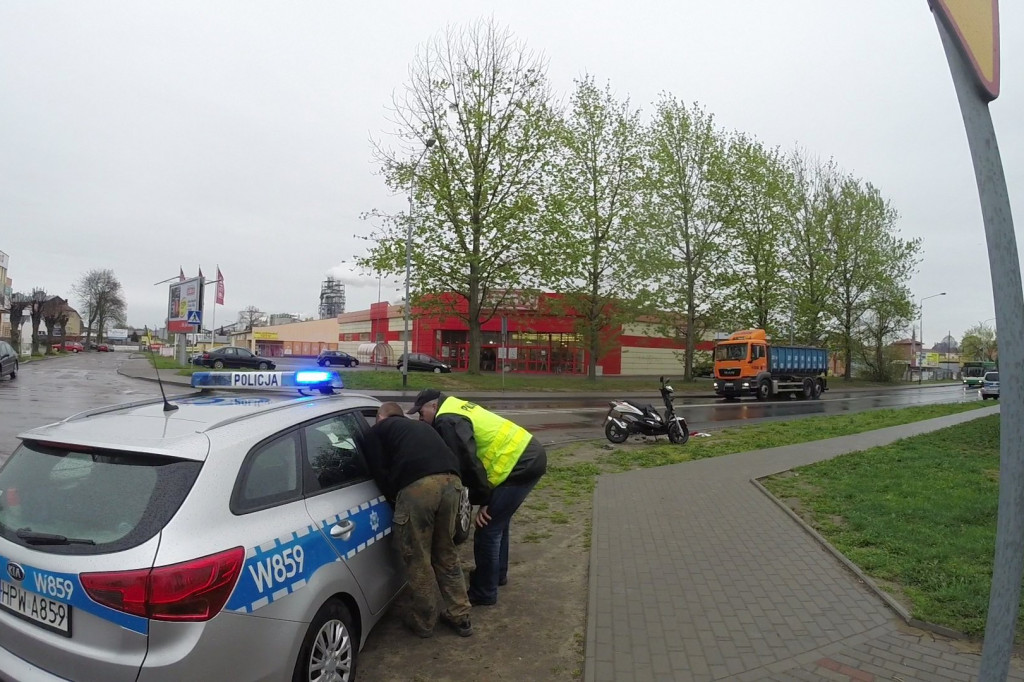 Toyota zajechała drogę skuterowi