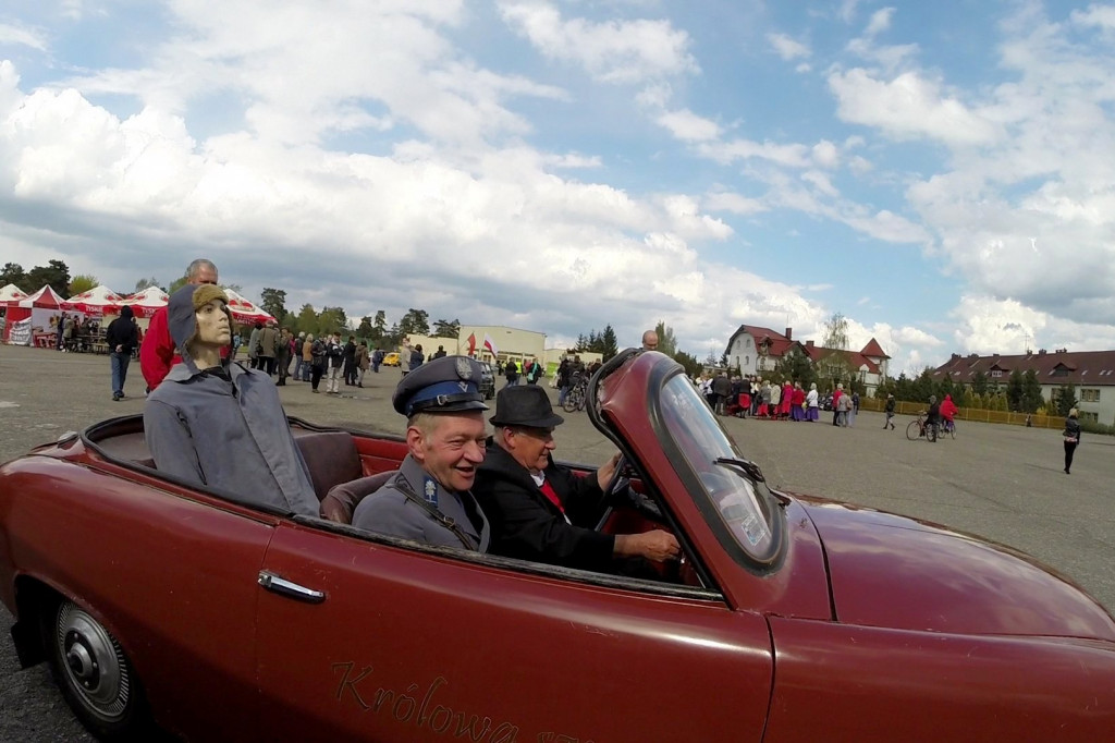 1-majowy pochód przeszedł ulicami Bornego Sulinowa