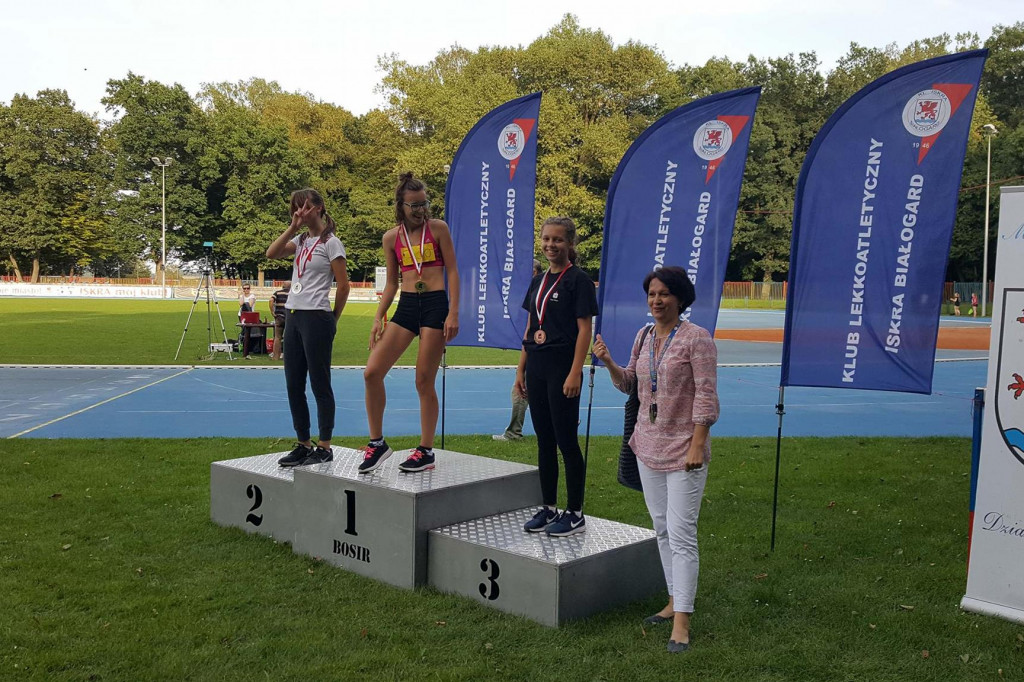 Młodzicy STS Pomerania na piątkę