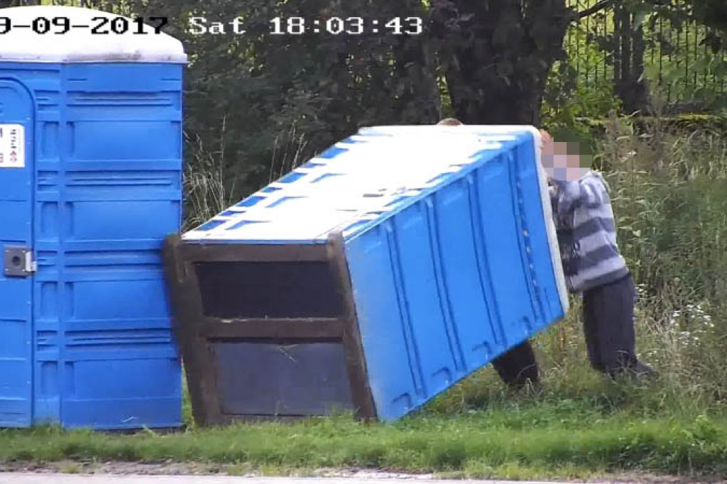 Nie wszyscy wiedzą do czego służą toi-toie