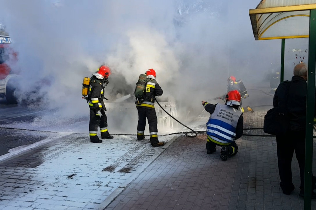 Pożar autobusu komunikacji miejskiej