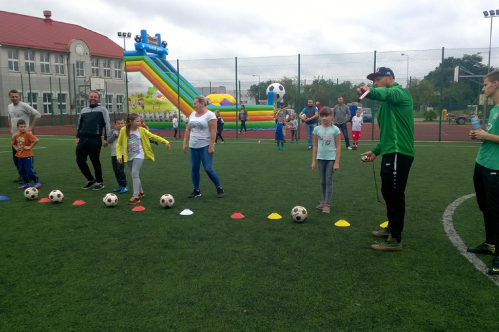 BARWICE: Dzień Sportu na Orliku