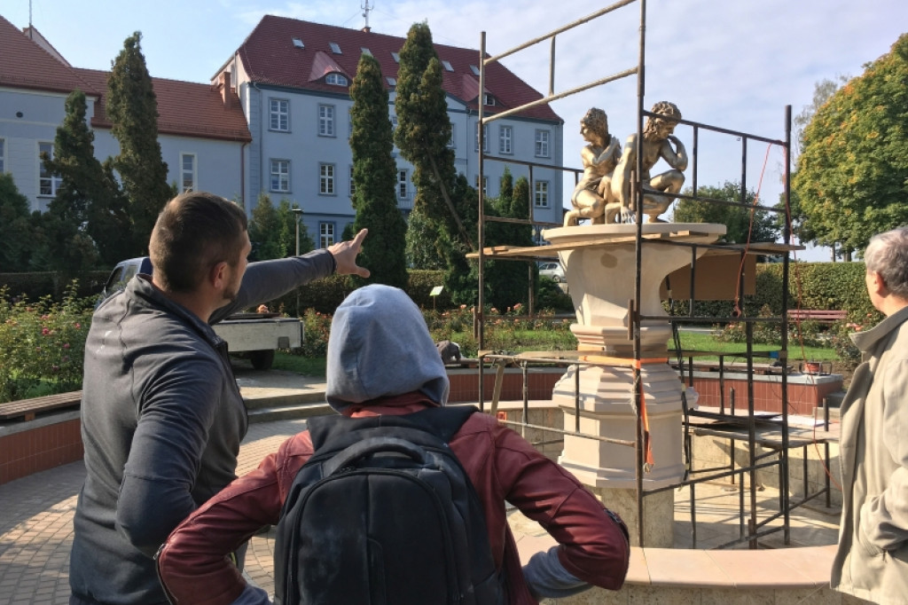 Dafne już zdobi Ogród Różany