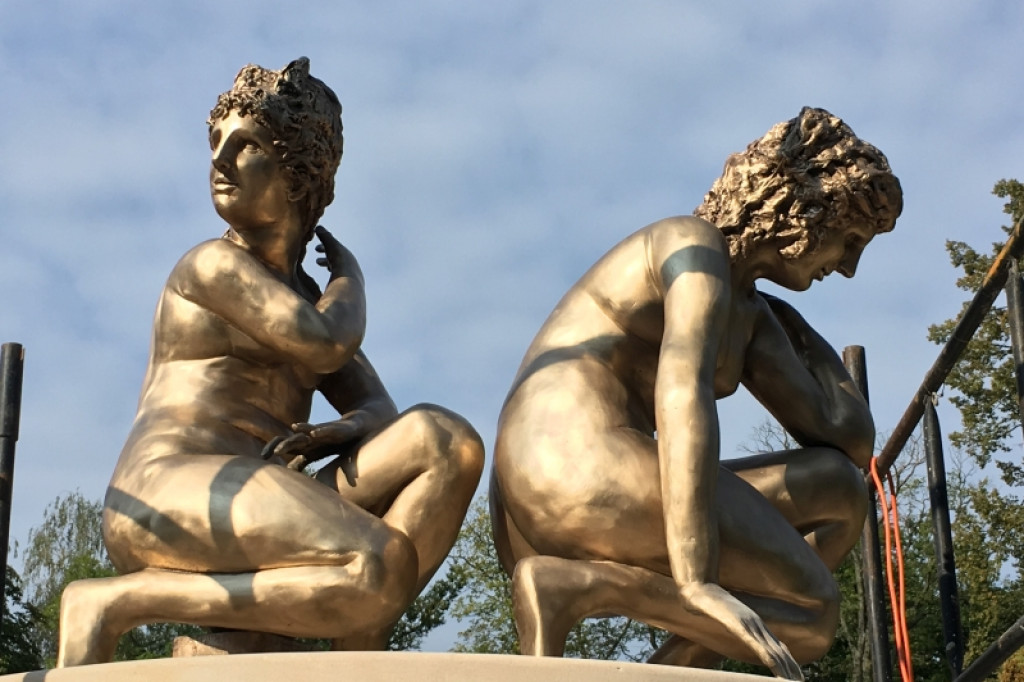 Dafne już zdobi Ogród Różany