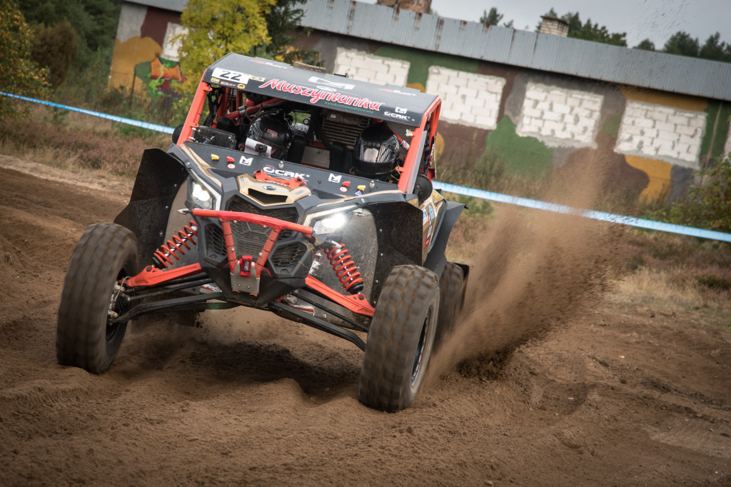 Baja Szczecinek. Szybkie Czarne, mokry Okonek