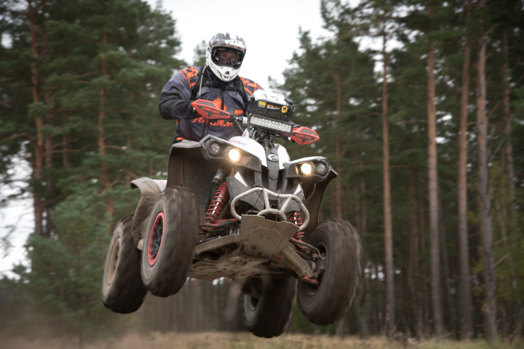 Baja Szczecinek. Szybkie Czarne, mokry Okonek