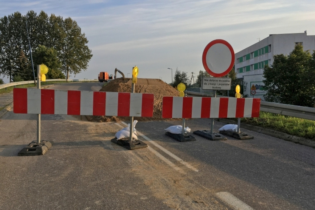 Budowa obwodnicy Szczecinka. Stary wiadukt znika z krajobrazu