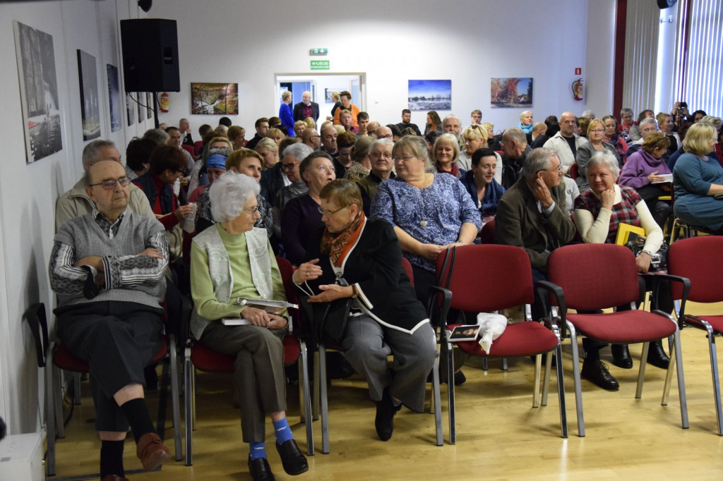 BORNE SULINOWO. Spotkanie autorskie z Andrzejem Poniedzielskim