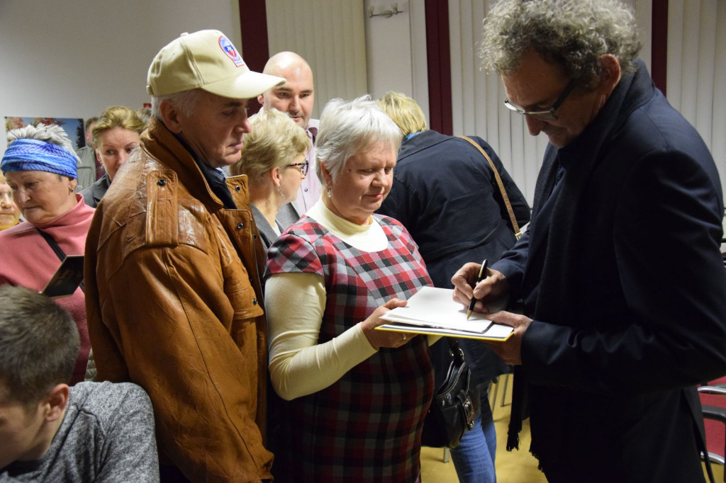BORNE SULINOWO. Spotkanie autorskie z Andrzejem Poniedzielskim