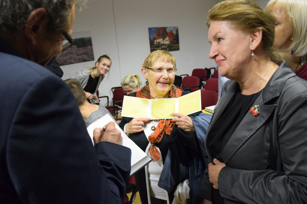 BORNE SULINOWO. Spotkanie autorskie z Andrzejem Poniedzielskim