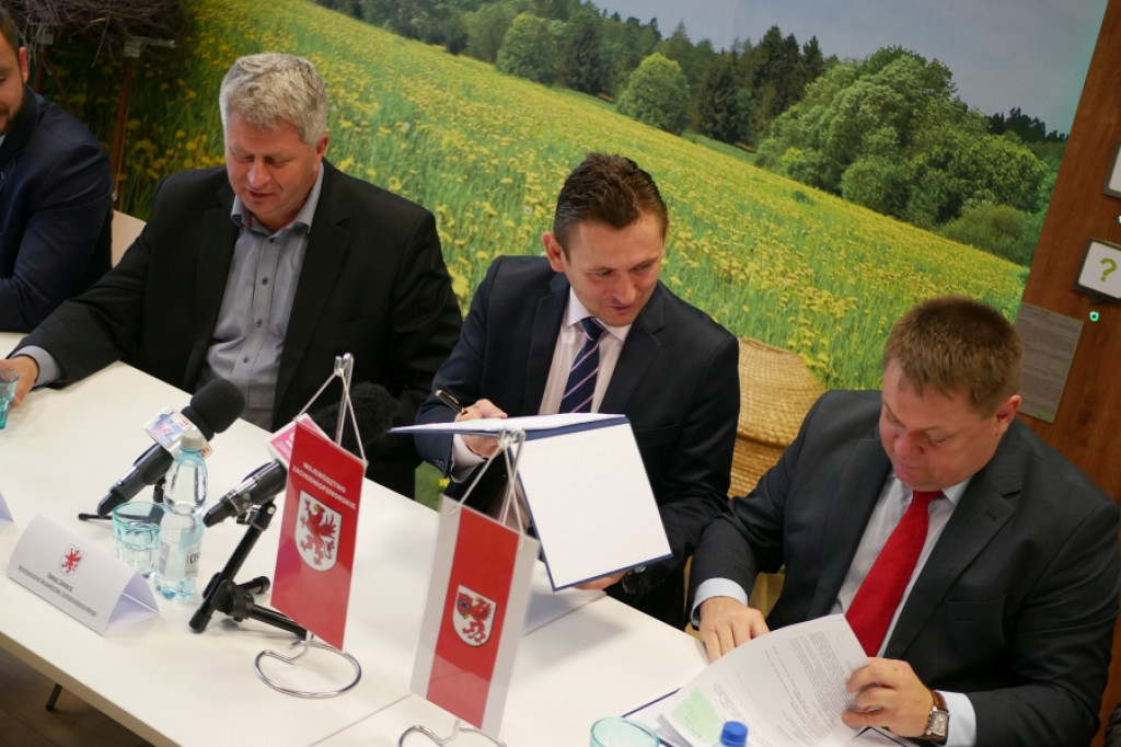 Powiat Szczecinecki poprawi stan infrastruktury drogowej