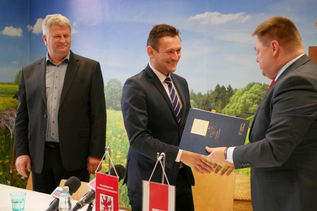 Powiat Szczecinecki poprawi stan infrastruktury drogowej