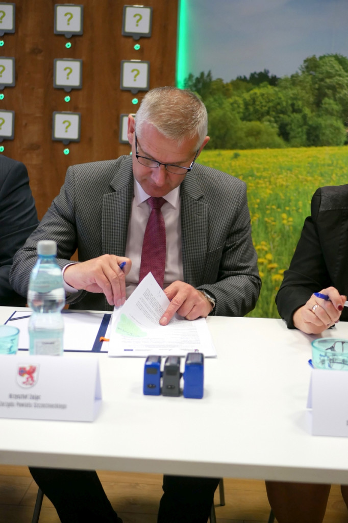 Powiat Szczecinecki poprawi stan infrastruktury drogowej