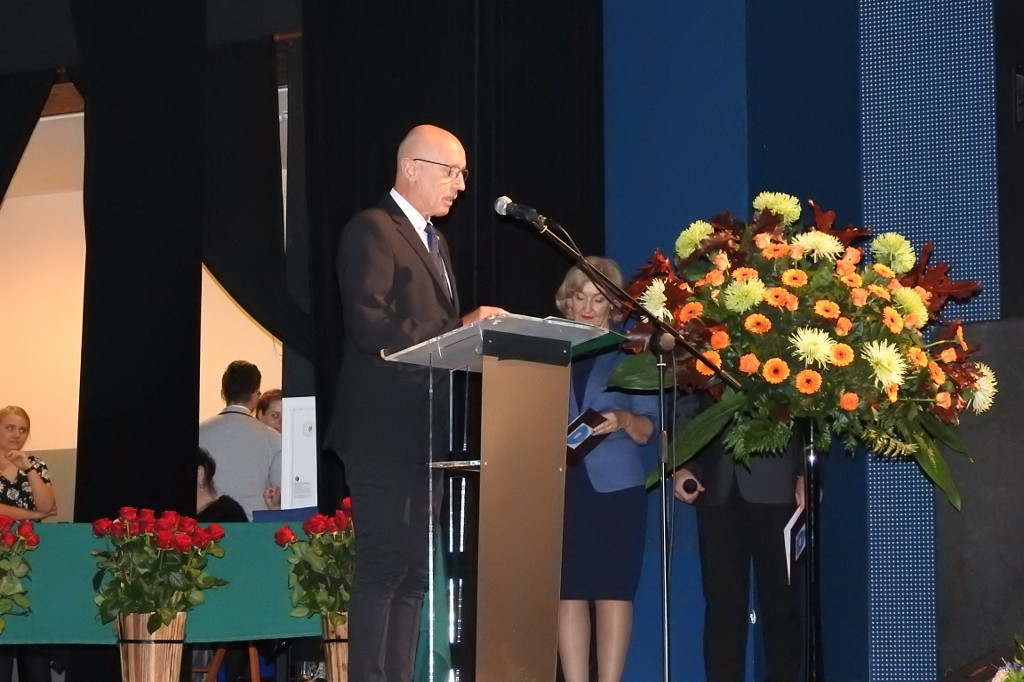 Obchody Dnia Edukacji Narodowej. Podziękowania, gratulacje i nagrody