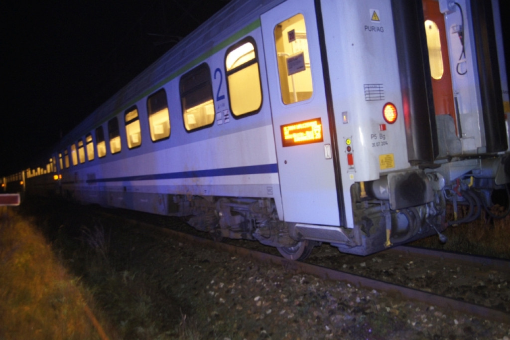 Mężczyzna śmiertelnie potrącony przez pociąg