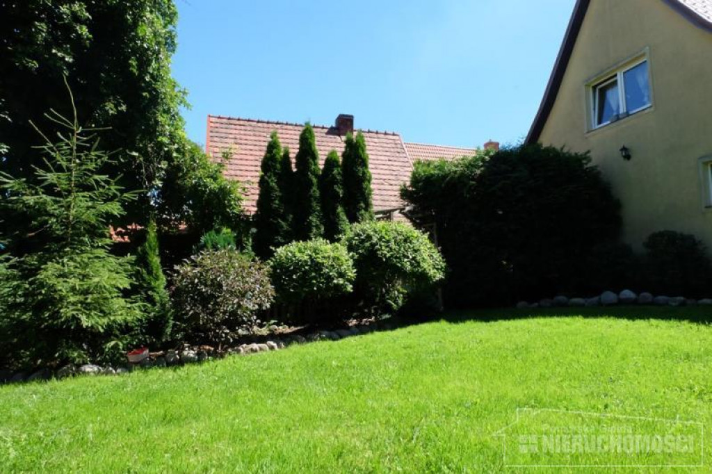 DOM W POBLIŻU CENTRUM SZCZECINKA, Z WŁASNĄ SALĄ GIMNASTYCZNĄ!