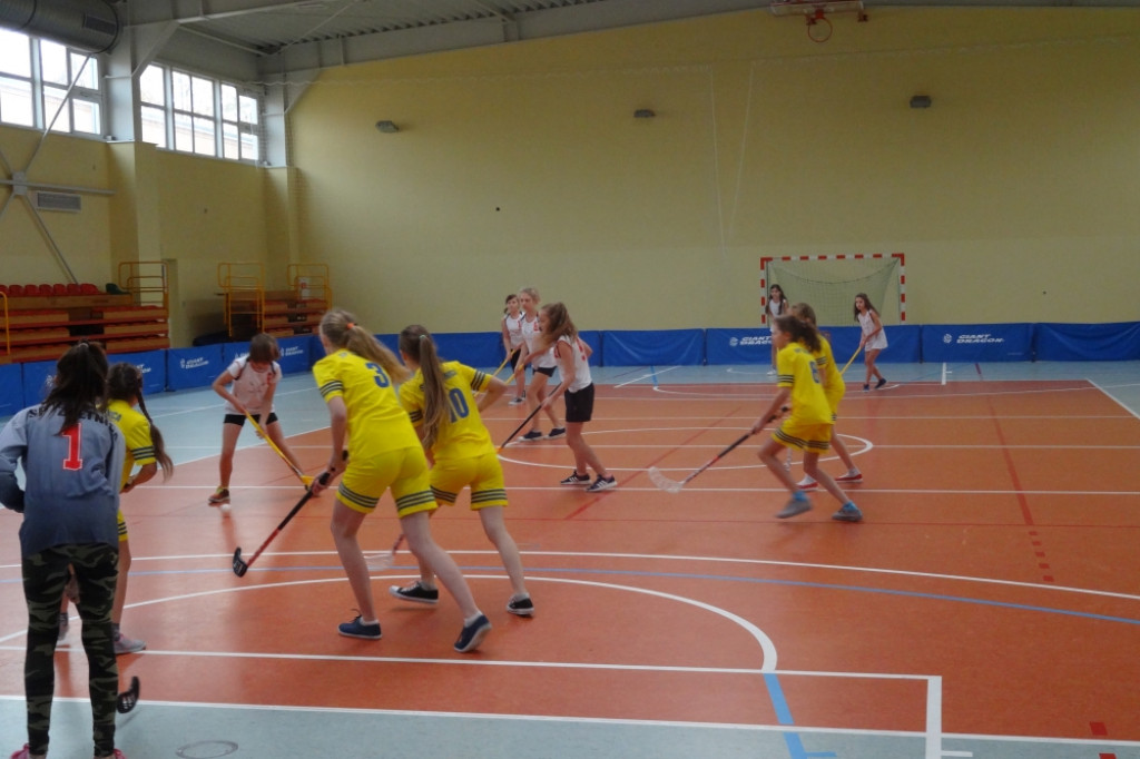 Mistrzostwa Gminy Szczecinek w unihokeju dziewcząt