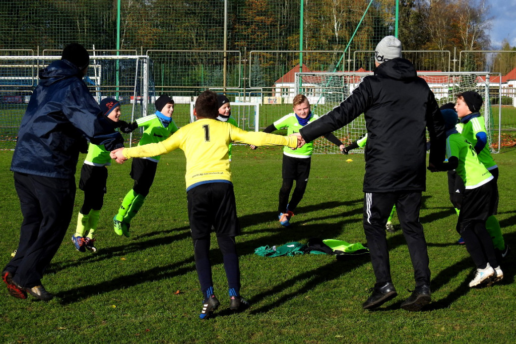 AP Szczecinek najlepsza w powiatowych eliminacjach turnieju ?Z podwórka na stadion? o Puchar Tymbarku