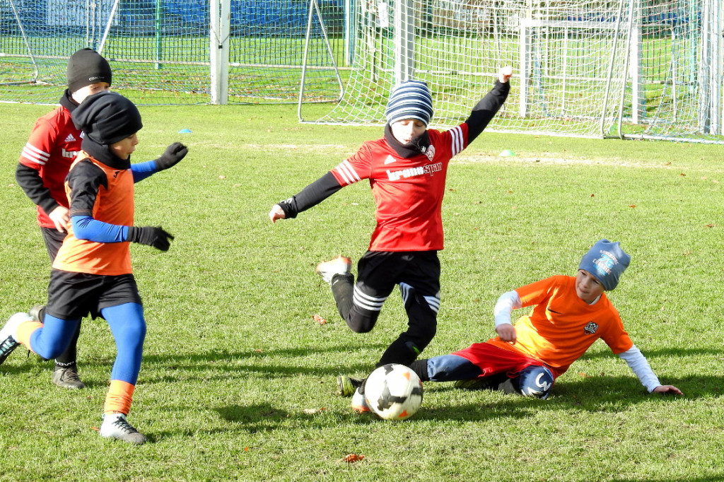 AP Szczecinek najlepsza w powiatowych eliminacjach turnieju ?Z podwórka na stadion? o Puchar Tymbarku