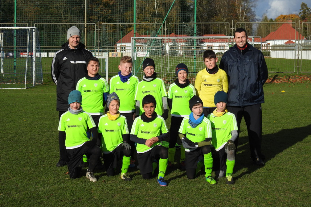 AP Szczecinek najlepsza w powiatowych eliminacjach turnieju ?Z podwórka na stadion? o Puchar Tymbarku