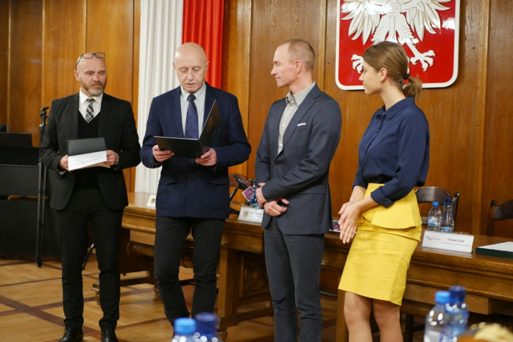 Najzdolniejsi odebrali stypendia burmistrza