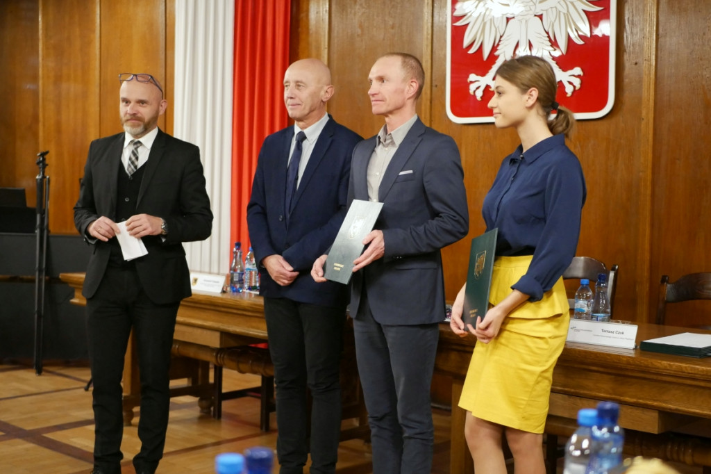 Najzdolniejsi odebrali stypendia burmistrza