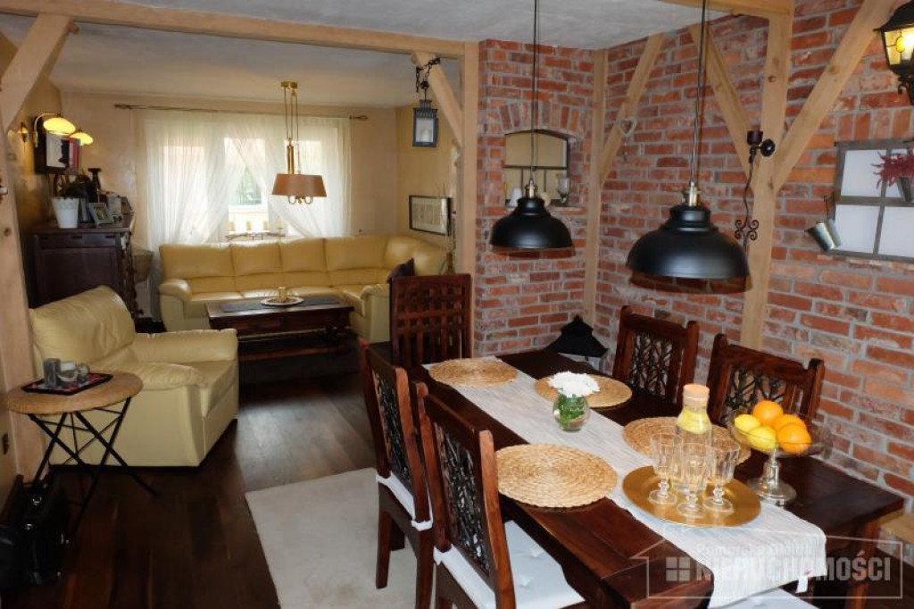 Dom o wysokim standardzie w super lokalizacji ? spokojna ulica w centrum, blisko parku i jeziora