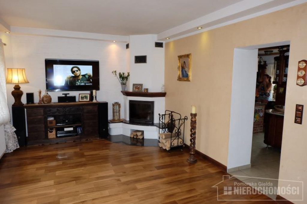 Dom o wysokim standardzie w super lokalizacji ? spokojna ulica w centrum, blisko parku i jeziora