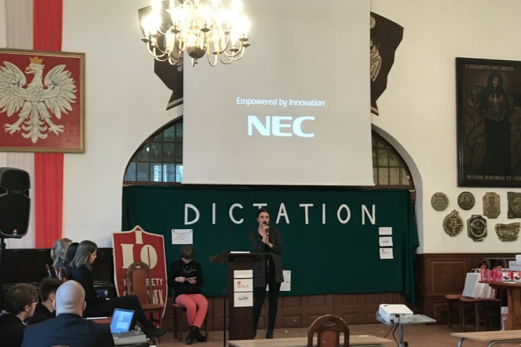 W I LO pisali dyktando... po angielsku