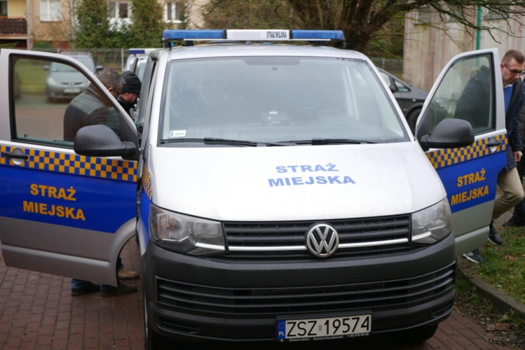 Nowy radiowóz straży miejskiej w Szczecinku