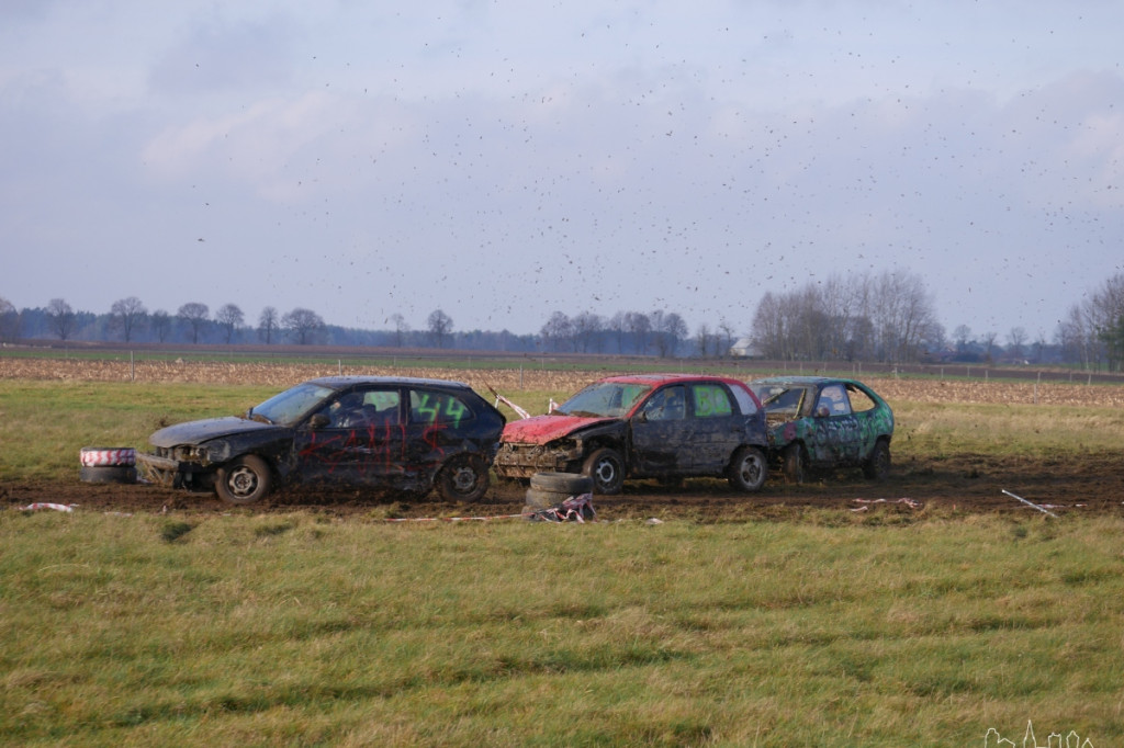 Destruction Derby- Wyścig Złomów Vol. 6 Edycja Mikołajkowa