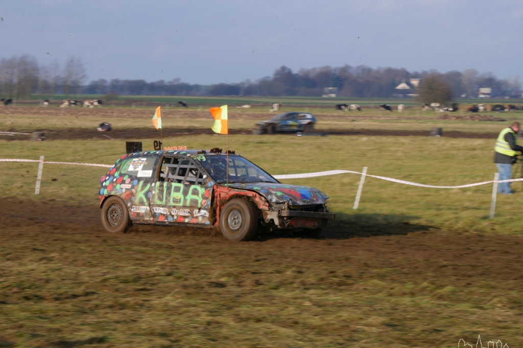 Destruction Derby- Wyścig Złomów Vol. 6 Edycja Mikołajkowa
