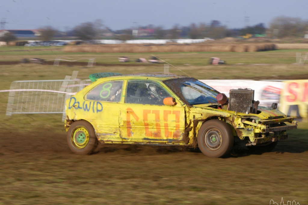 Destruction Derby- Wyścig Złomów Vol. 6 Edycja Mikołajkowa