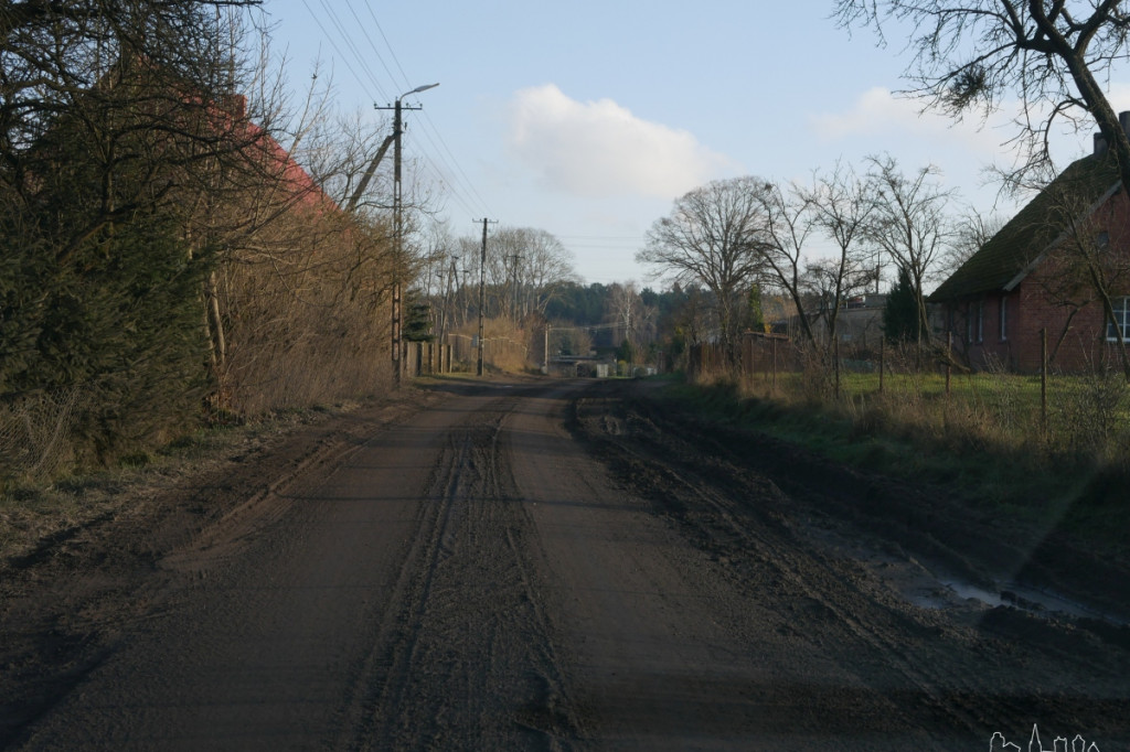 Co się dzieje w Dzikach? Mieszkańcy pytają, wójt odpowiada