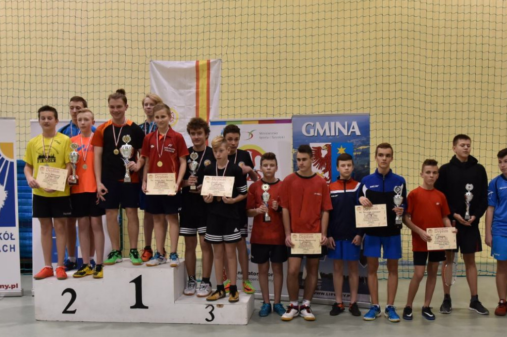 Szkoła Podstawowa w Gwdzie Wielkiej wicemistrzem województwa w badmintonie drużynowym