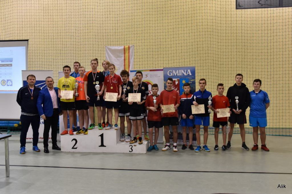 Szkoła Podstawowa w Gwdzie Wielkiej wicemistrzem województwa w badmintonie drużynowym