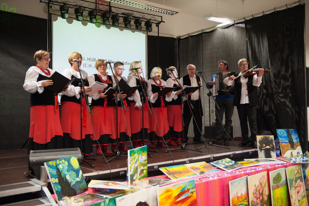 Kiermasz świąteczny ?Pierniczki Reni?