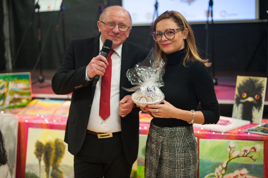 Kiermasz świąteczny ?Pierniczki Reni?