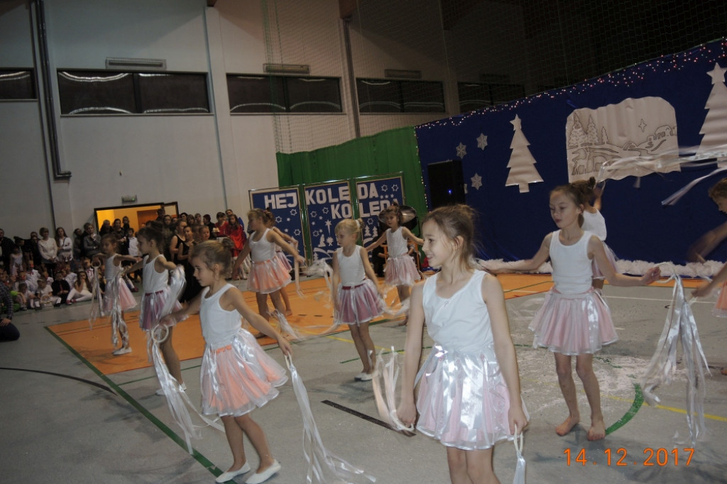 Koncert Kolęd i Pastorałek w SP 4 / fot. Magdalena Leonowicz