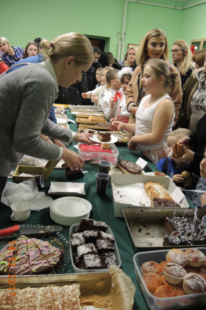 Koncert Kolęd i Pastorałek w SP 4 / fot. Magdalena Leonowicz