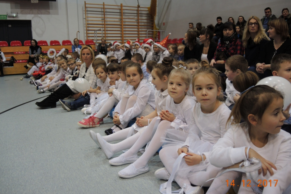 Koncert Kolęd i Pastorałek w SP 4 / fot. Magdalena Leonowicz