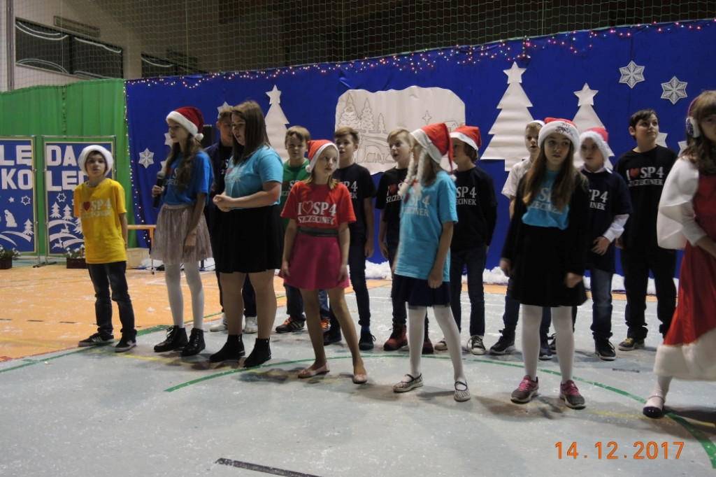 Koncert Kolęd i Pastorałek w SP 4 / fot. Magdalena Leonowicz