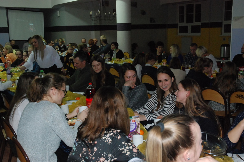 Wigilijne Spotkanie i Mikołajki w Gromie Turowo