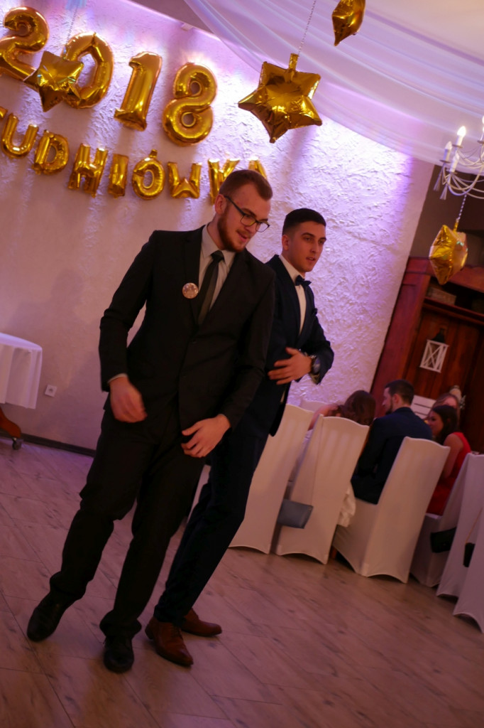 Studniówka 2018 w Szczecinku. ZS nr 6 - rolniczak