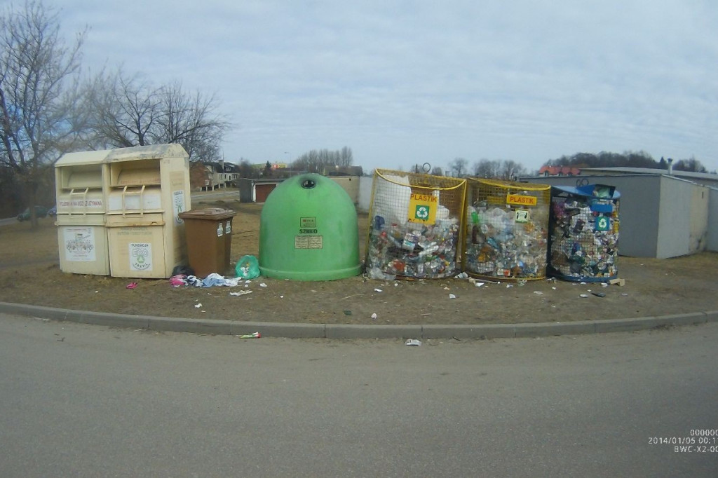 Śmieci na posesjach