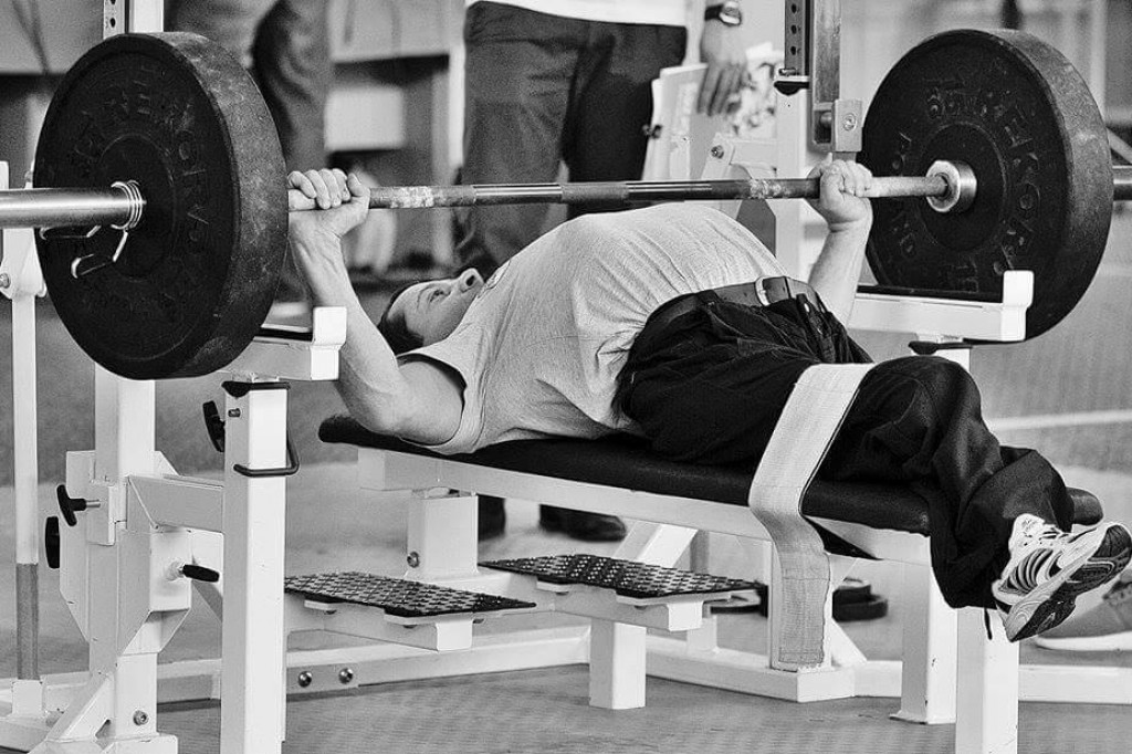 SPORTY SIŁOWE. Wyciskali dla Kruszyny. Udany start Szymona Podolańczyka w Kołobrzegu