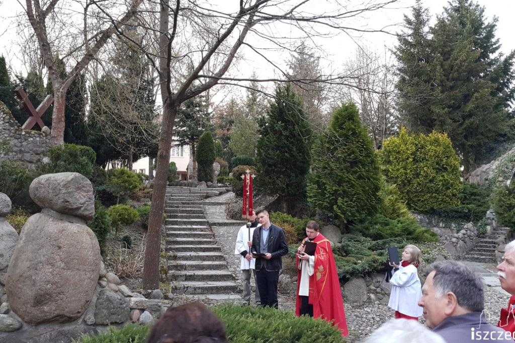 Katyńska Droga Krzyżowa w Szczecinku