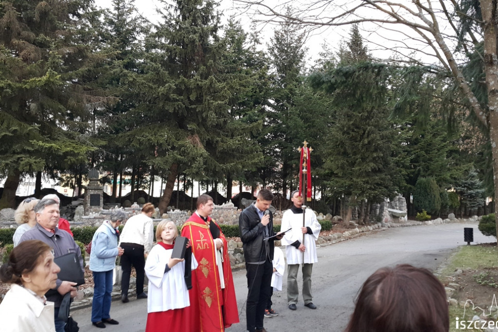 Katyńska Droga Krzyżowa w Szczecinku